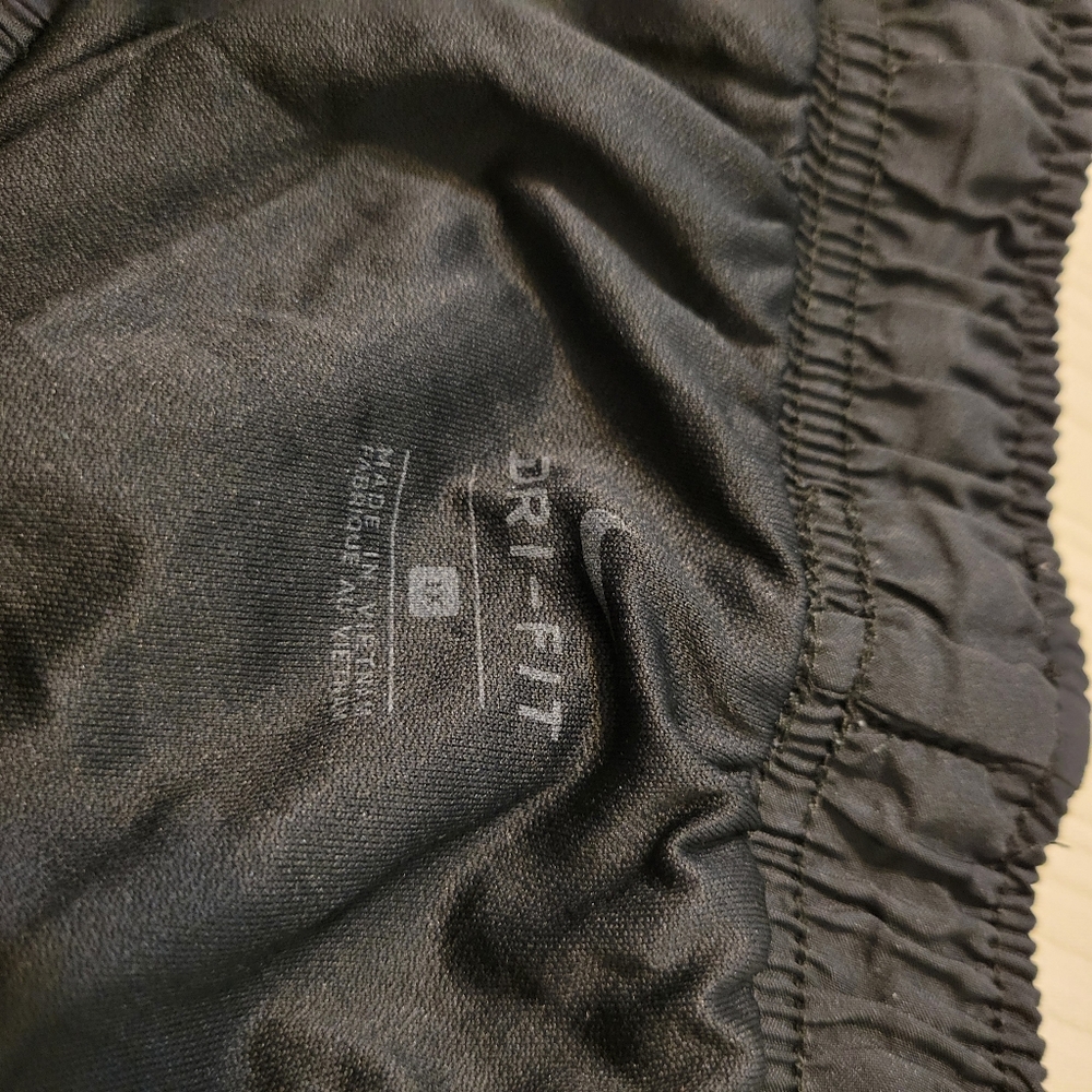 Nike Women's Black Shorts - Picture 3 of 4
